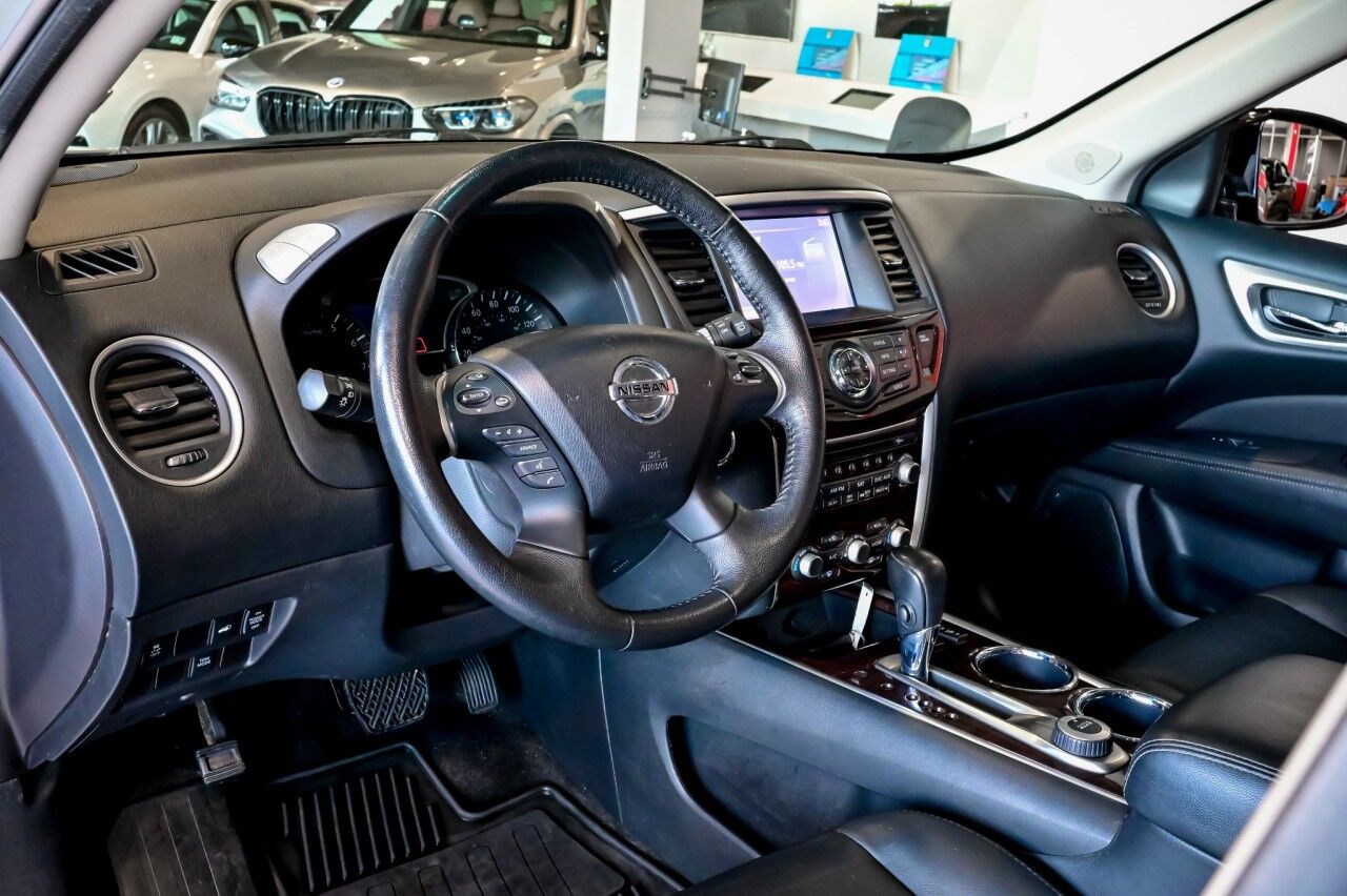 2014 Nissan Pathfinder SL, Nav, B-Up Camera, Rear Entertainment Springfield NJ