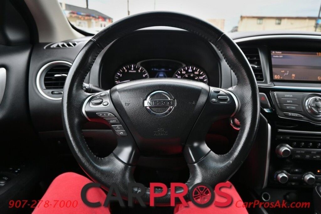 2014 Nissan Pathfinder SV - 3.5L V6 - Automatic - 4X4 - Power Windows & Door Locks - Keyless Entry - 3rd Row Seating - Push To Start - Bluetooth Anchorage AK