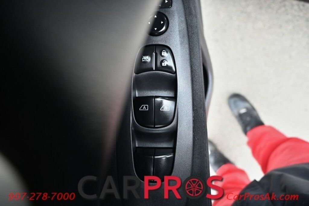 2014 Nissan Pathfinder SV - 3.5L V6 - Automatic - 4X4 - Power Windows & Door Locks - Keyless Entry - 3rd Row Seating - Push To Start - Bluetooth Anchorage AK
