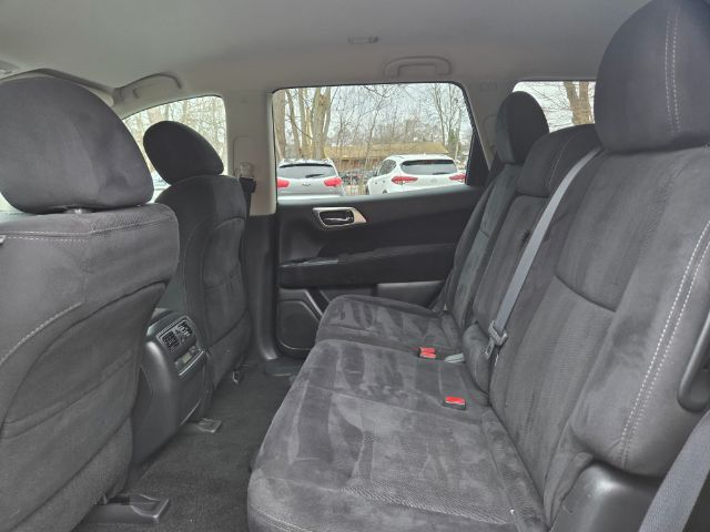 2014 Nissan Pathfinder SV Elgin IL