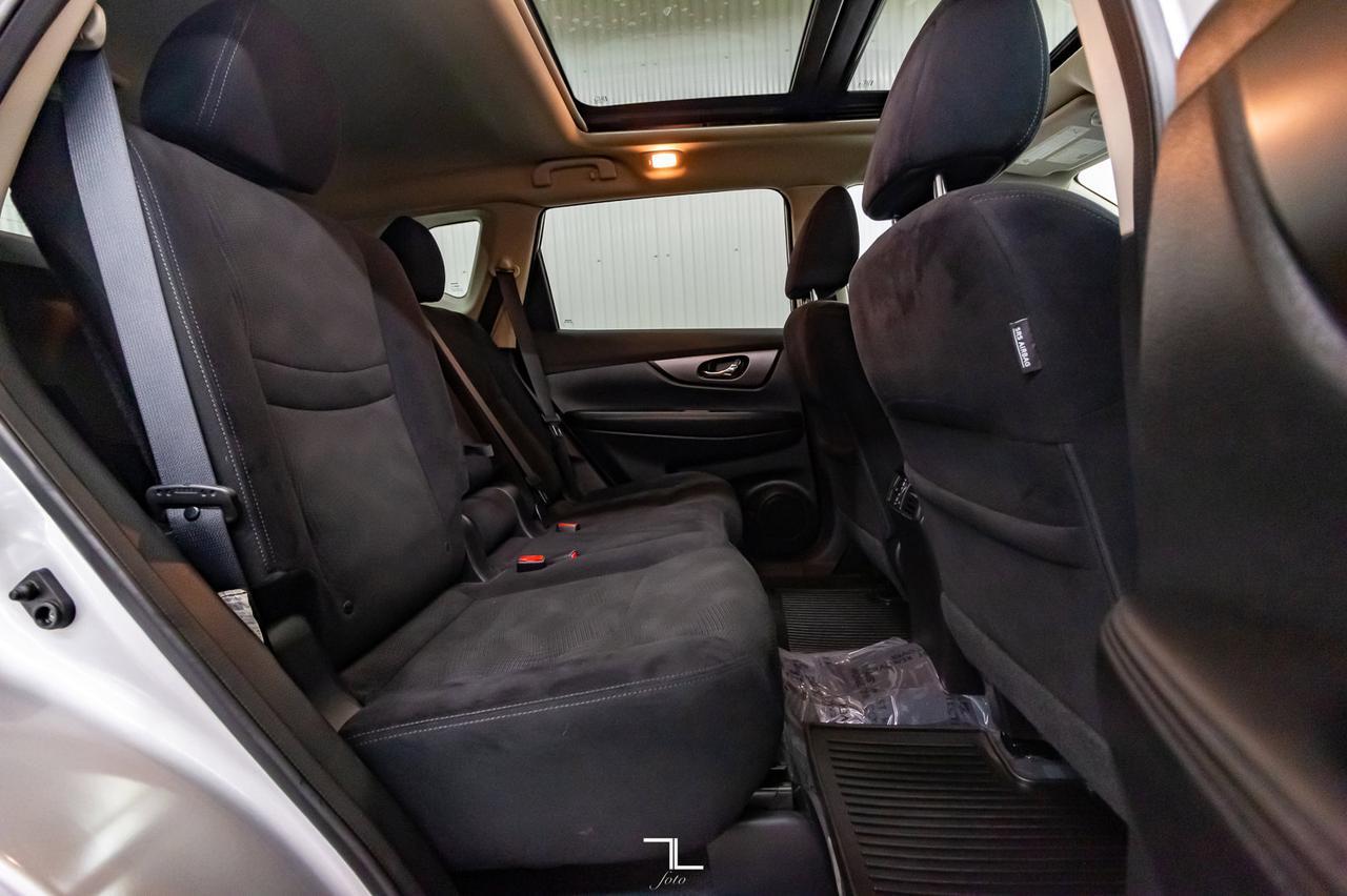 2014 Nissan Rogue AWD SV Roof BCam Red Deer AB