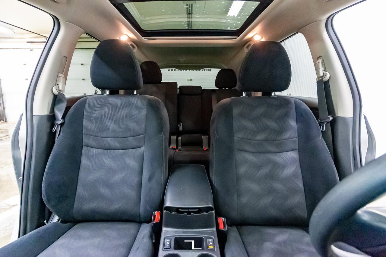 2014 Nissan Rogue AWD SV Roof BCam Red Deer AB