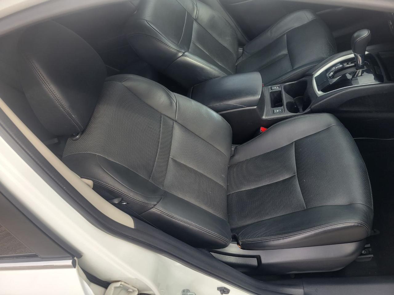 2014 Nissan Rogue SL Charlton MA