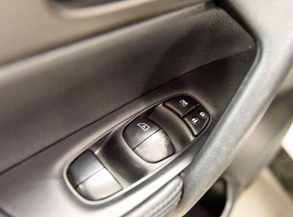 2014 Nissan Rogue SV Akron OH