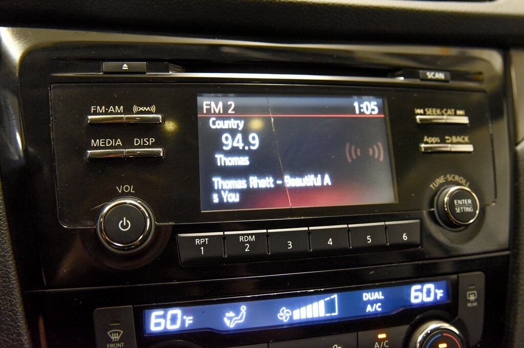 2014 Nissan Rogue SV Akron OH