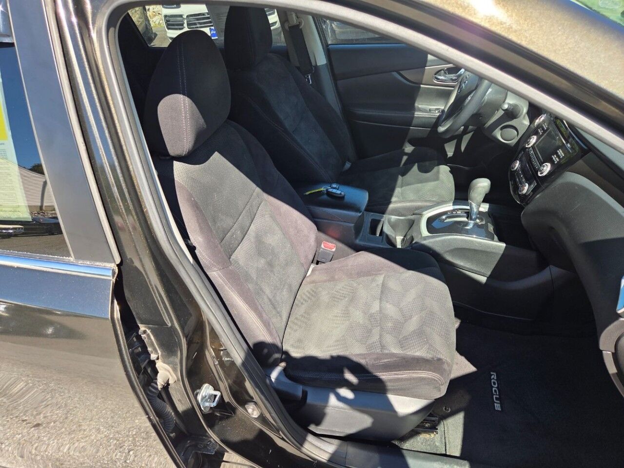 2014 Nissan Rogue SV Charlton MA