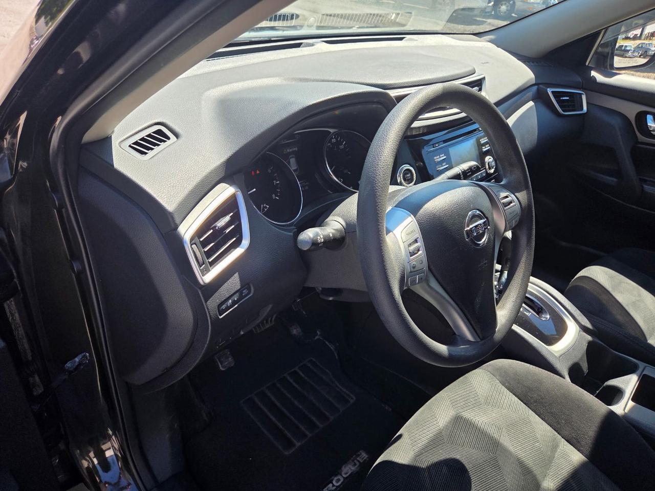 2014 Nissan Rogue SV Charlton MA
