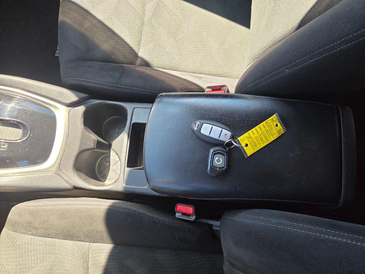 2014 Nissan Rogue SV Charlton MA