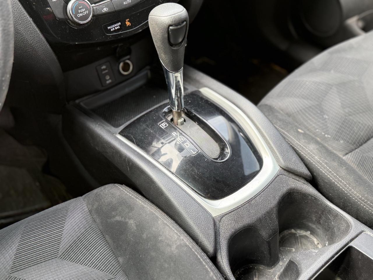 2014 Nissan Rogue SV Crestwood KY