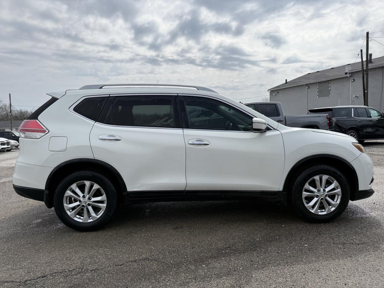 2014 Nissan Rogue SV Crestwood KY
