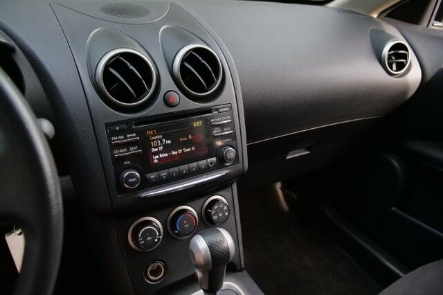 2014 Nissan Rogue Select S / AWD / Convenience Package! High Point NC