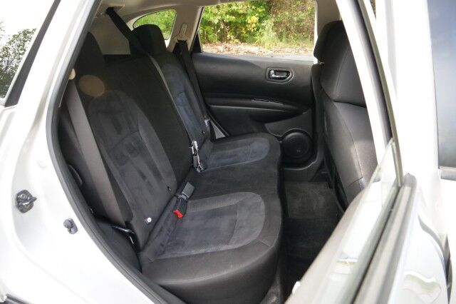 2014 Nissan Rogue Select S / AWD / Convenience Package! High Point NC