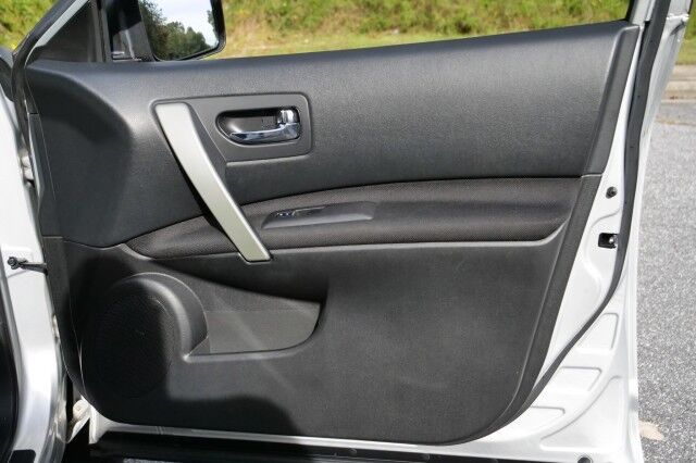 2014 Nissan Rogue Select S / AWD / Convenience Package! High Point NC