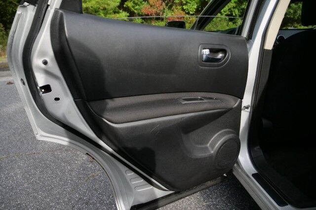 2014 Nissan Rogue Select S / AWD / Convenience Package! High Point NC