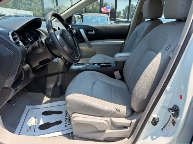 2014 Nissan Rogue Select