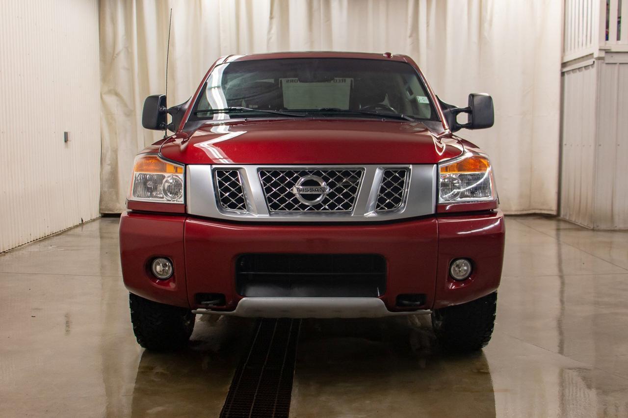 2014 Nissan Titan 4x4 Crew Cab Pro 4X Leather Roof Nav Red Deer AB