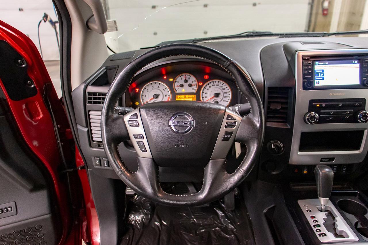 2014 Nissan Titan 4x4 Crew Cab Pro 4X Leather Roof Nav Red Deer AB