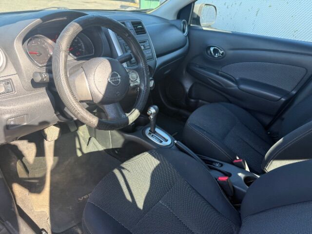2014 Nissan Versa Sedan SV - Photo 6