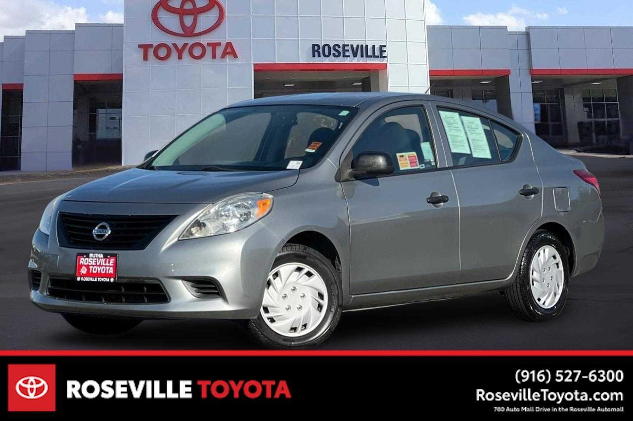 2014 Nissan Versa S