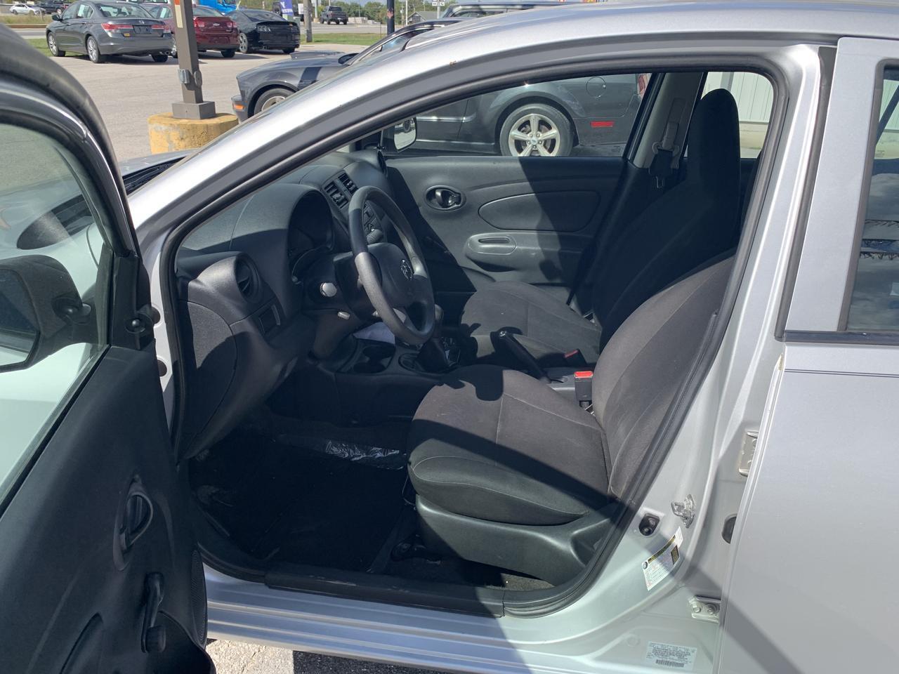 2014 Nissan Versa S Sedan 4D Aurora MO