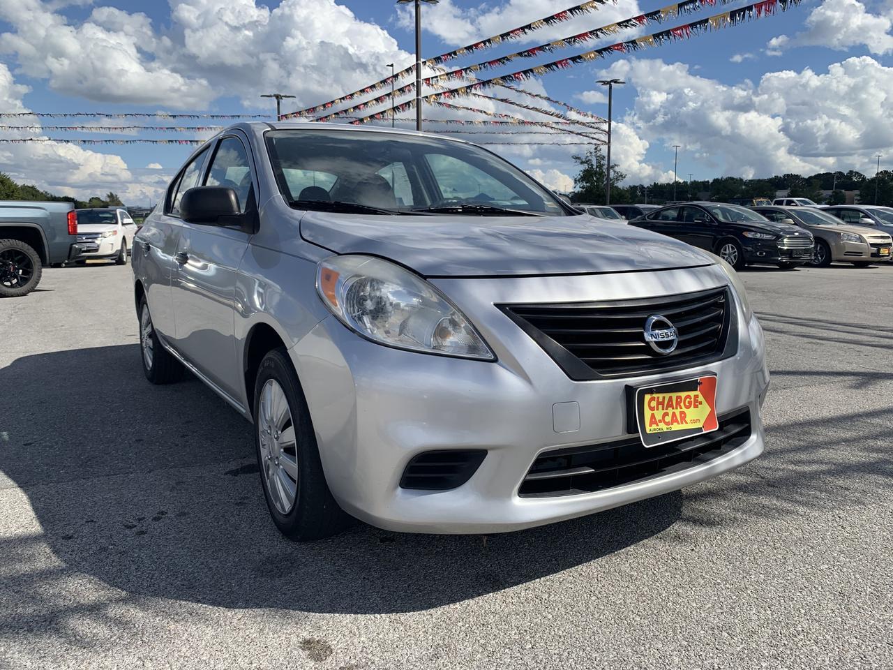 2014 Nissan Versa S Sedan 4D Aurora MO