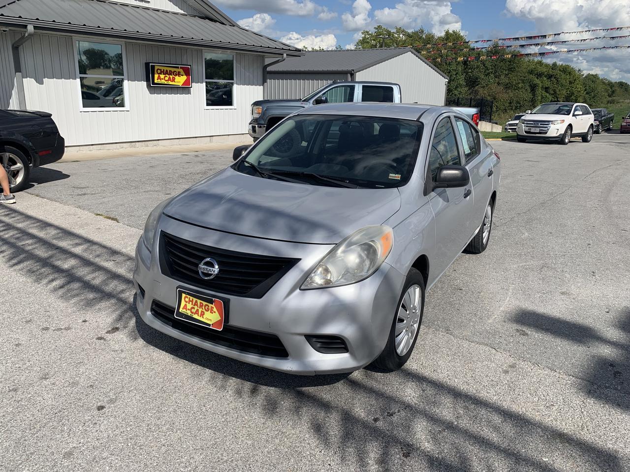 2014 Nissan Versa S Sedan 4D Aurora MO