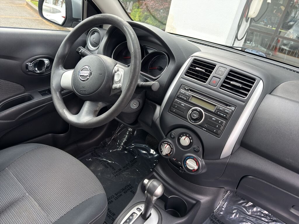 2014 Nissan Versa SV Eureka CA