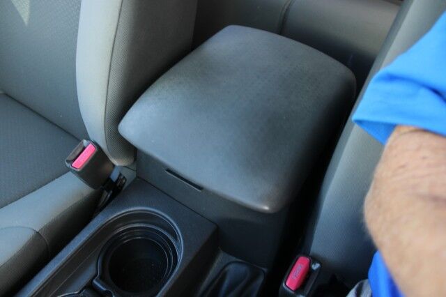 2014 Nissan Xterra Base photo 25