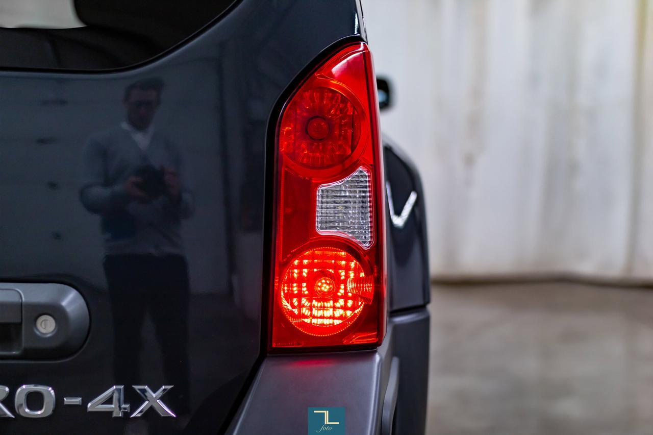 2014 Nissan Xterra 4x4 Pro-4X Manual Leather Nav BCam Red Deer AB