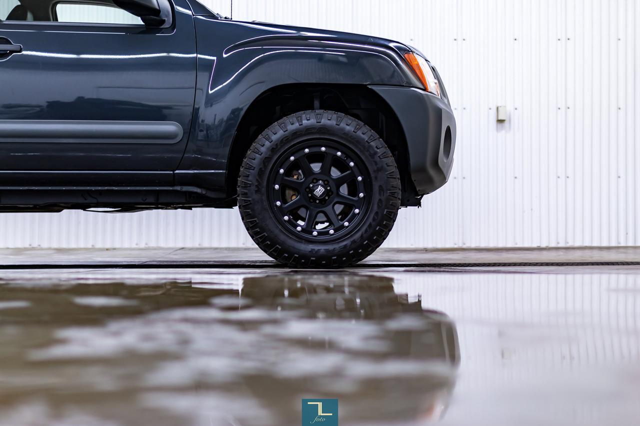 2014 Nissan Xterra 4x4 Pro-4X Manual Leather Nav BCam Red Deer AB