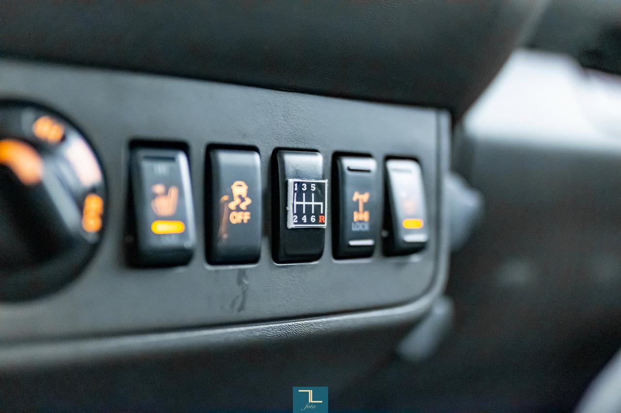 2014 Nissan Xterra 4x4 Pro-4X Manual Leather Nav BCam Red Deer AB