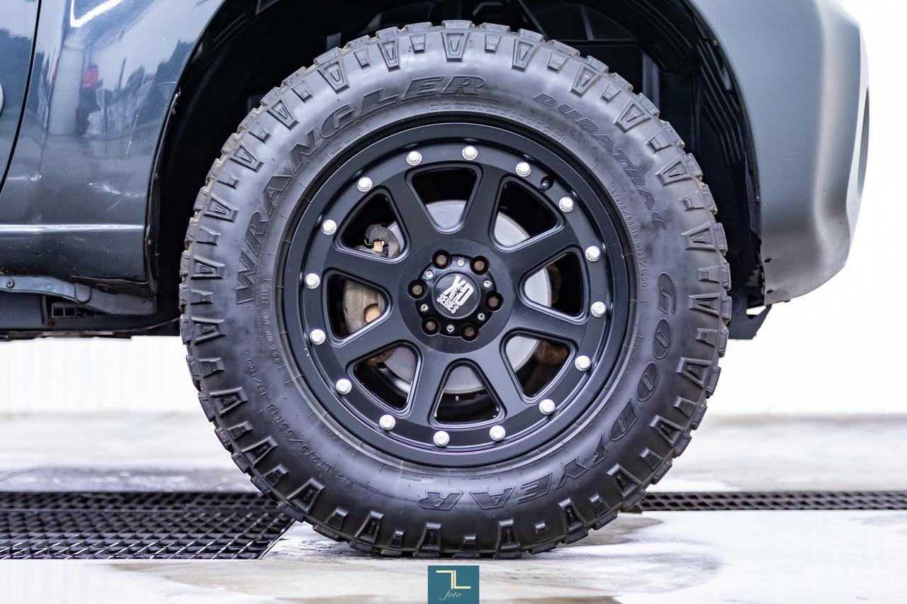 2014 Nissan Xterra 4x4 Pro-4X Manual Leather Nav BCam Red Deer AB