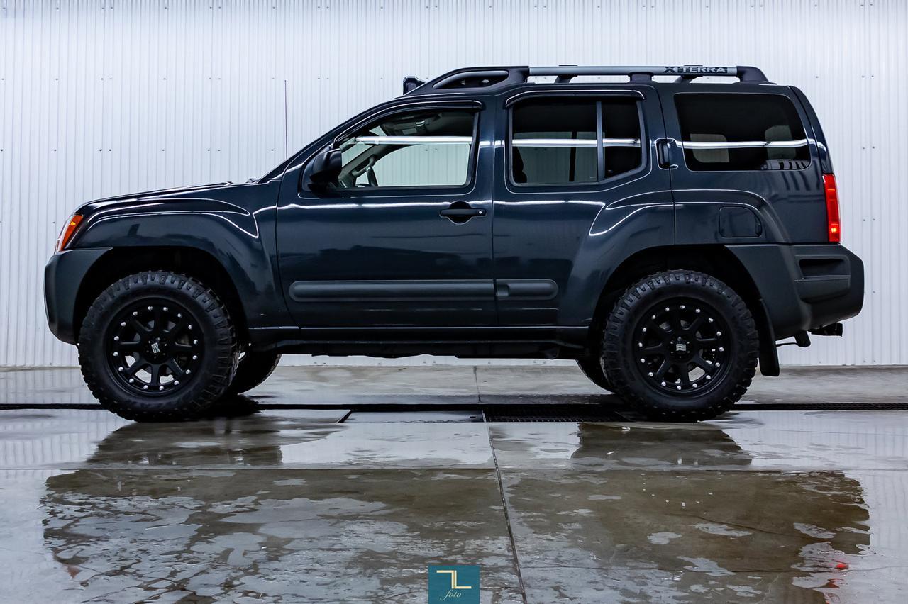 2014 Nissan Xterra 4x4 Pro-4X Manual Leather Nav BCam Red Deer AB