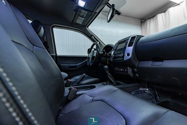 2014 Nissan Xterra 4x4 Pro-4X Manual Leather Nav BCam Red Deer AB