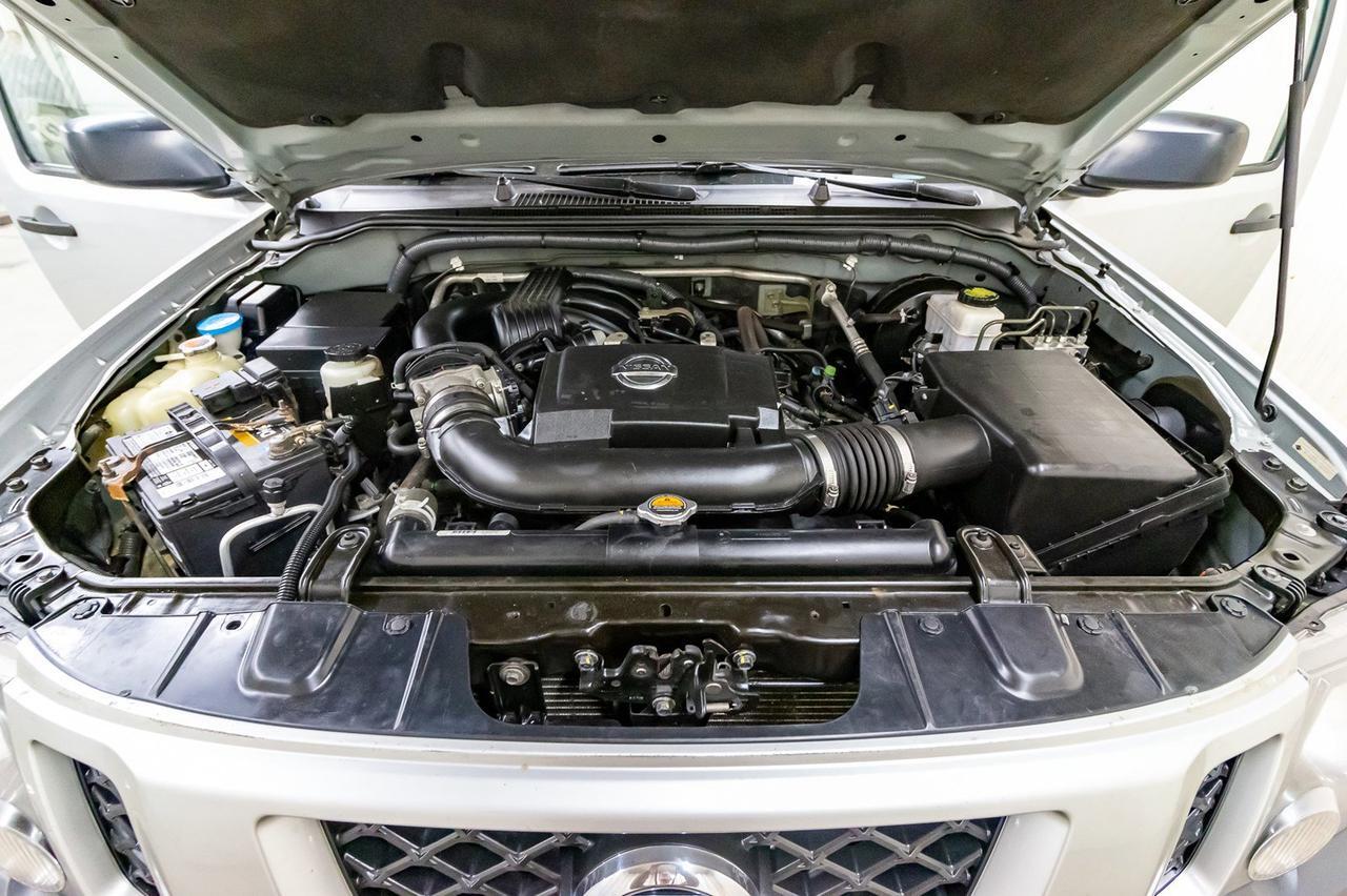 2014 Nissan Xterra 4x4 Sport Red Deer AB