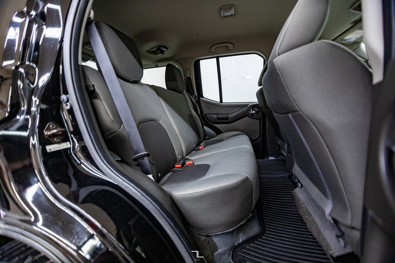 2014 Nissan Xterra 4x4 X Red Deer AB