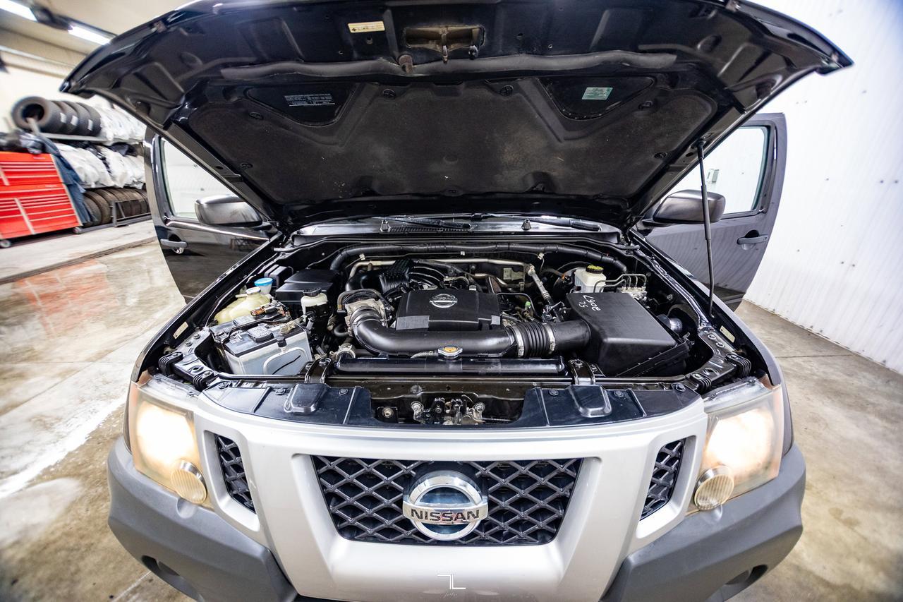 2014 Nissan Xterra 4x4 X Red Deer AB