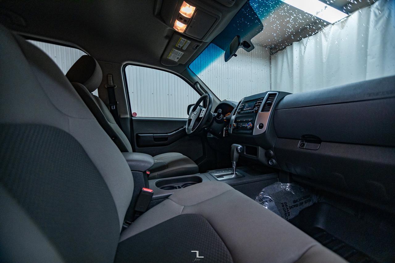 2014 Nissan Xterra 4x4 X Red Deer AB