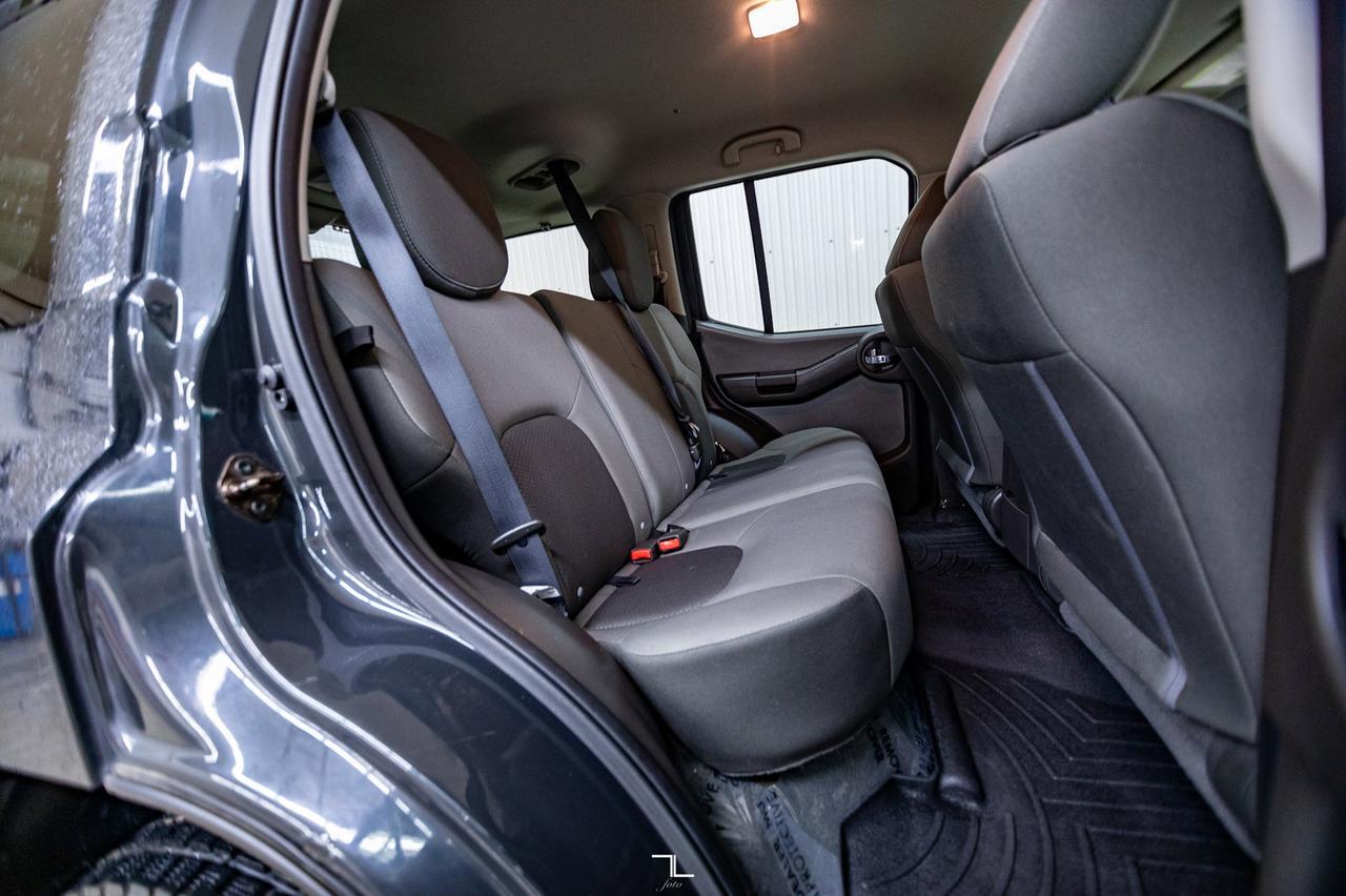 2014 Nissan Xterra 4x4 X Red Deer AB