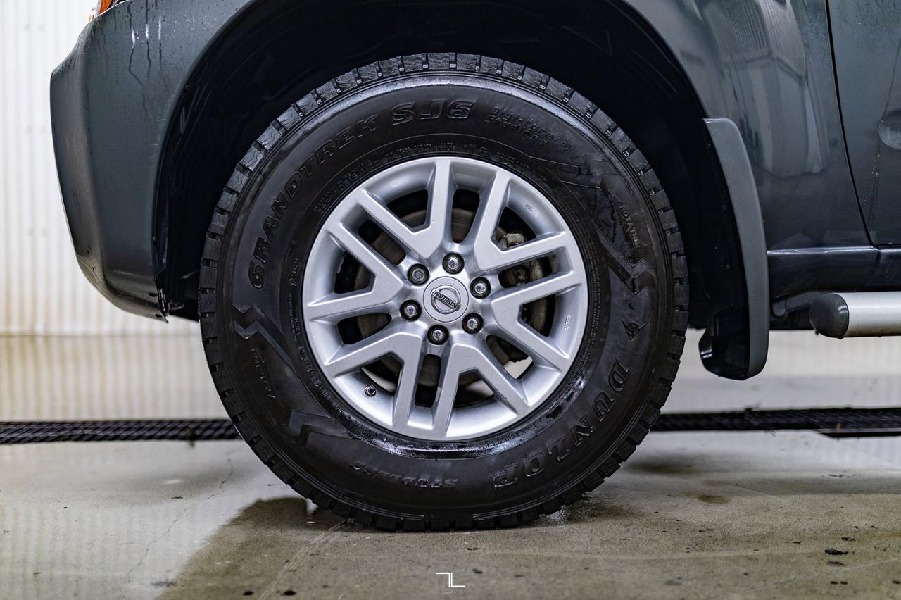 2014 Nissan Xterra 4x4 X Red Deer AB