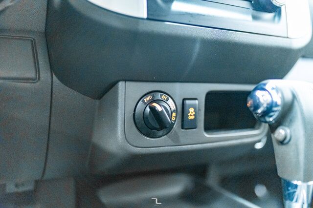 2014 Nissan Xterra 4x4 X Red Deer AB