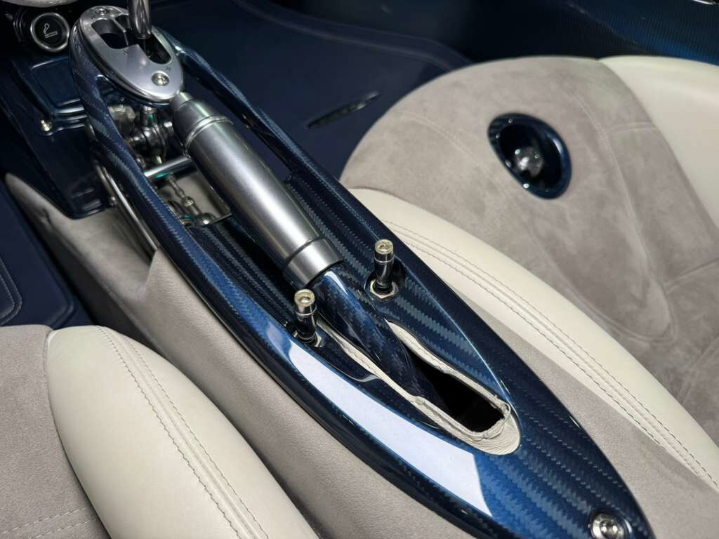 2014 Pagani Huayra chassis #62/100, Tempesta Package, Blu Argentina paint, signed by Horacio Pagani!! Fort Lauderdale FL