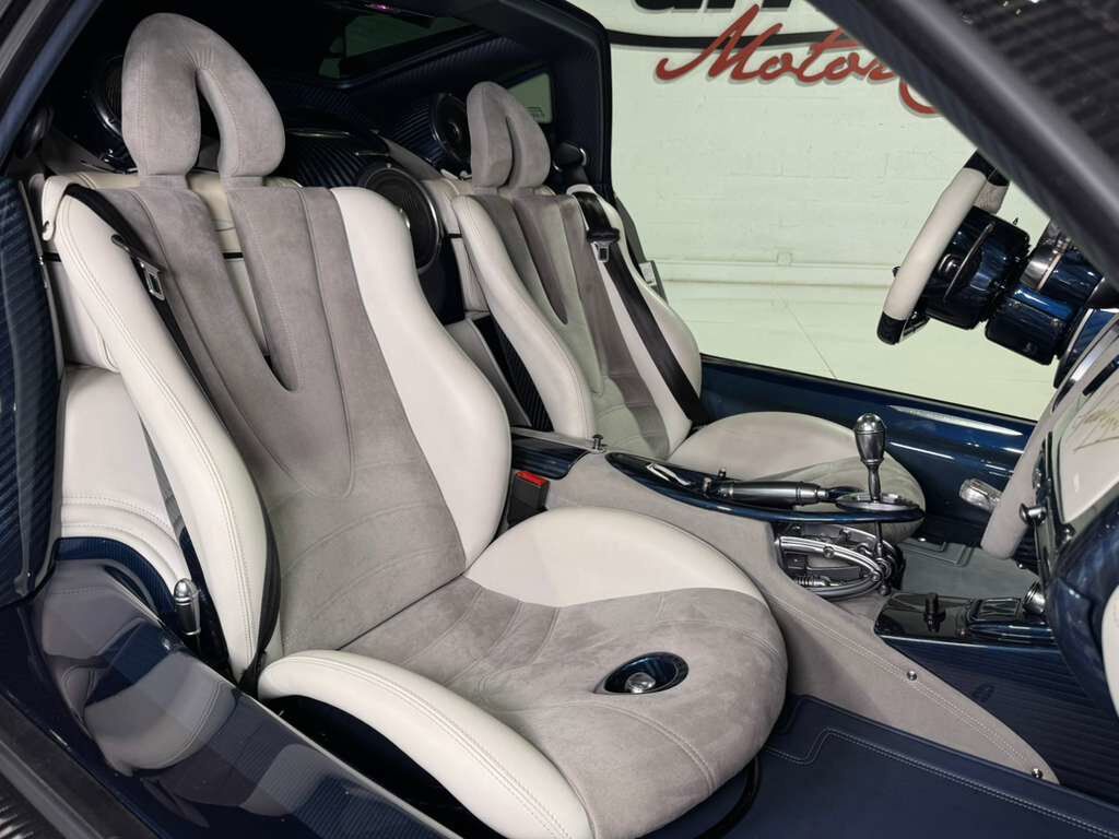 2014 Pagani Huayra chassis #62/100, Tempesta Package, Blu Argentina paint, signed by Horacio Pagani!! Fort Lauderdale FL