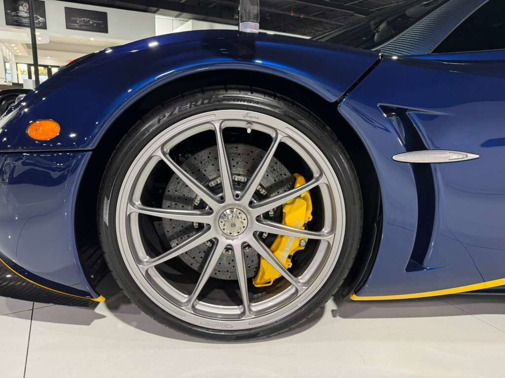 2014 Pagani Huayra chassis #62/100, Tempesta Package, Blu Argentina paint, signed by Horacio Pagani!! Fort Lauderdale FL