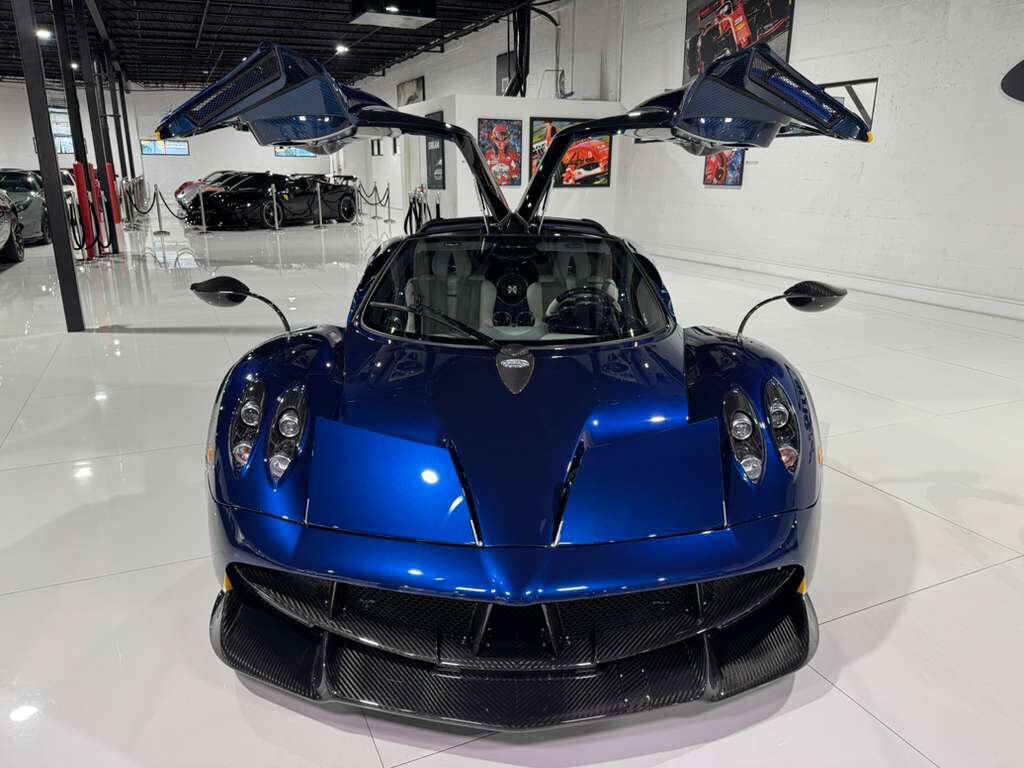 2014 Pagani Huayra chassis #62/100, Tempesta Package, Blu Argentina paint, signed by Horacio Pagani!! Fort Lauderdale FL