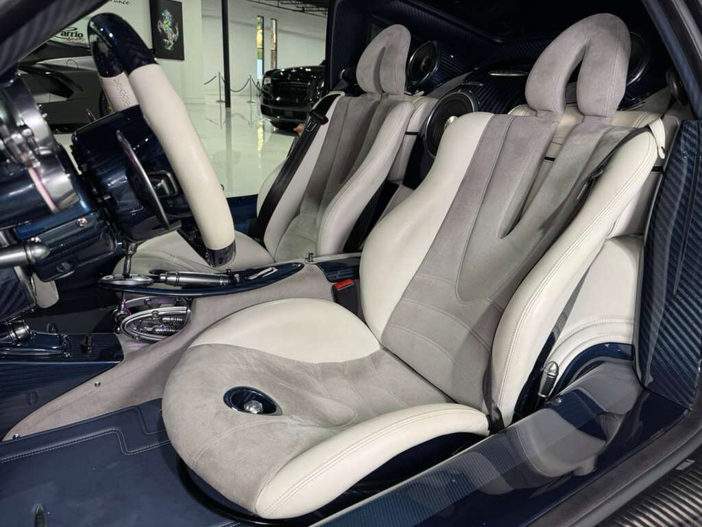 2014 Pagani Huayra chassis #62/100, Tempesta Package, Blu Argentina paint, signed by Horacio Pagani!! Fort Lauderdale FL