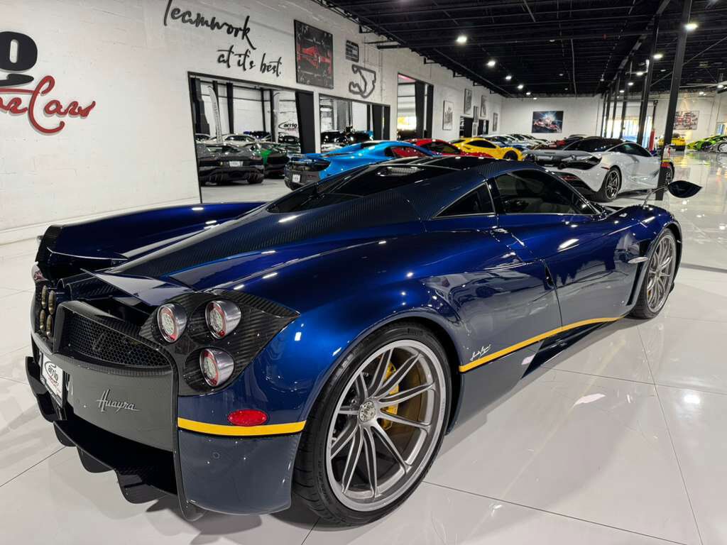 2014 Pagani Huayra chassis #62/100, Tempesta Package, Blu Argentina paint, signed by Horacio Pagani!! Fort Lauderdale FL