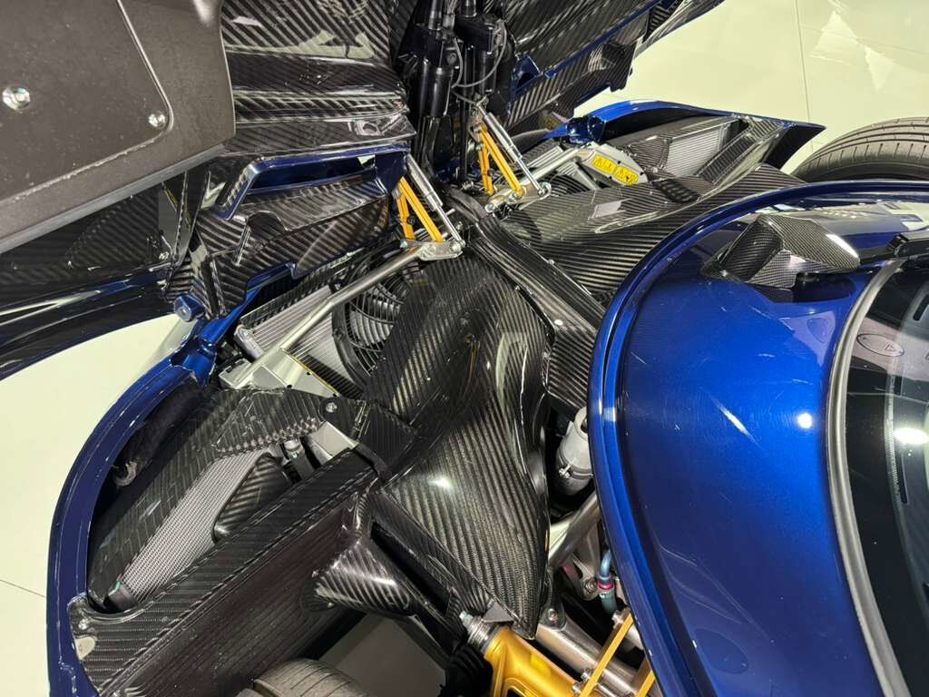 2014 Pagani Huayra chassis #62/100, Tempesta Package, Blu Argentina paint, signed by Horacio Pagani!! Fort Lauderdale FL