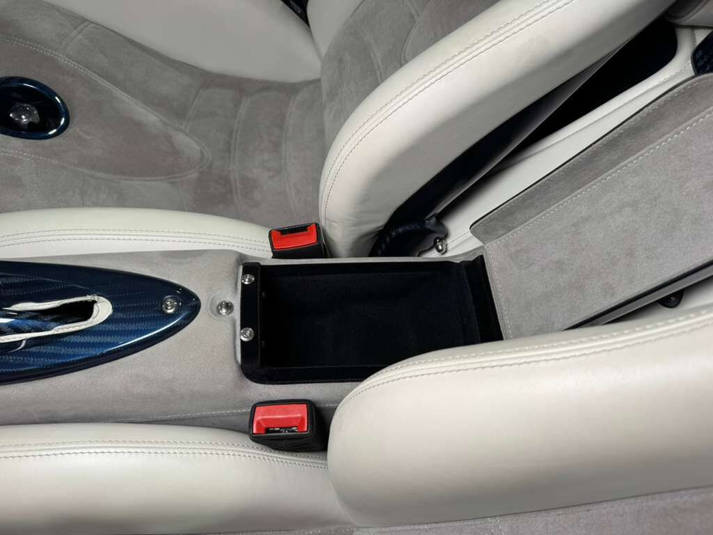 2014 Pagani Huayra chassis #62/100, Tempesta Package, Blu Argentina paint, signed by Horacio Pagani!! Fort Lauderdale FL