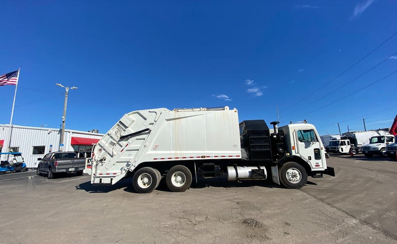 2014 Peterbilt 320 20 Yard New Way 20KC Rear Loader Garbage Truck Tampa FL